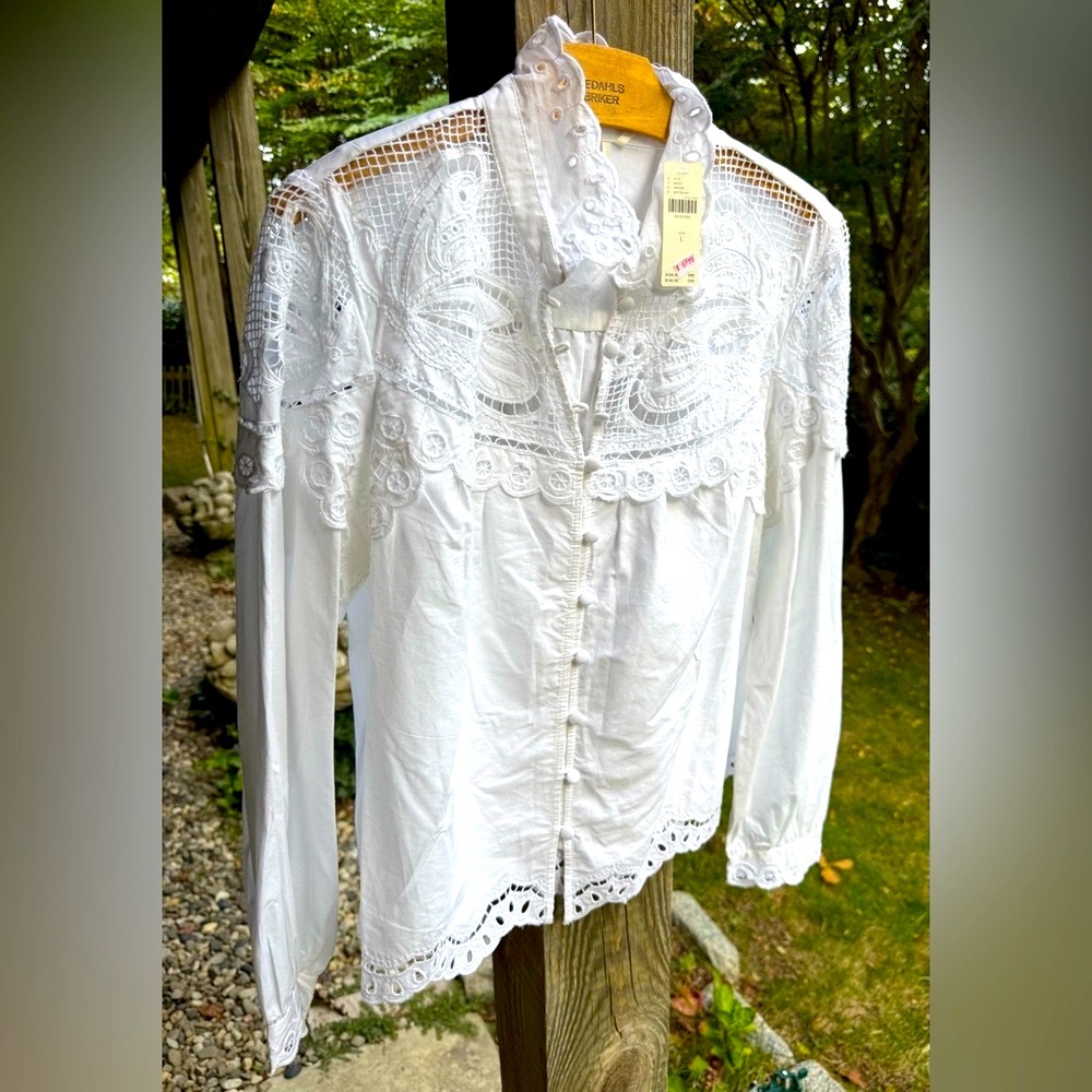 Anthropologie White Embroidered Blouse